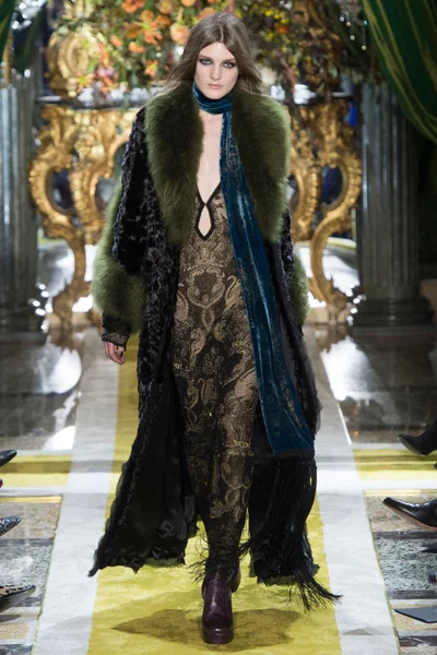 Look 47